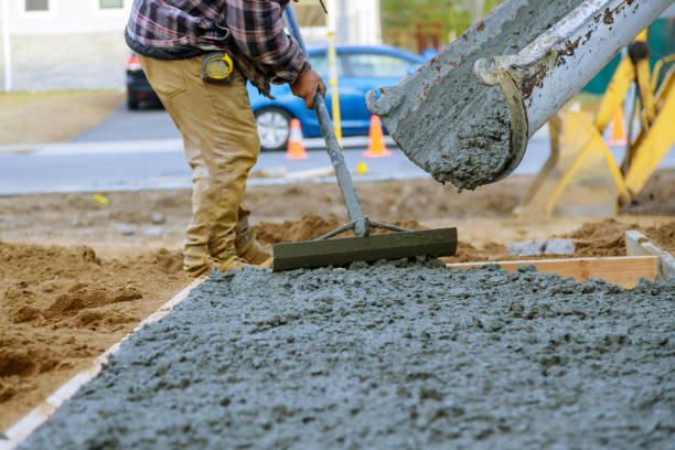 Mertzon, TX Concrete contractor Pros